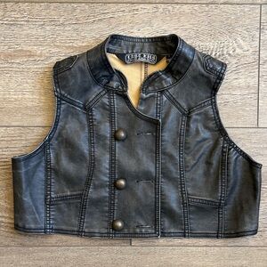 Vintage Y2K Last Kiss Brand Black Vegan Faux Leather Cropped Military Style Vest